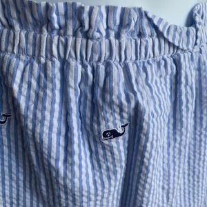 Vineyard Vines seersucker skirt
